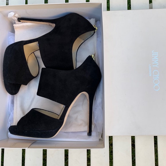 JIMMY CHOO  ‘Private’ Suede Leather Sandal 8 - Picture 5 of 13